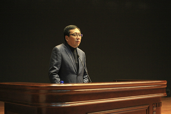 东北师范大学科学技术处长刘多做报告副本.jpg