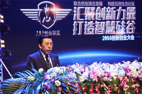 244A0591刘子铭 摄.jpg