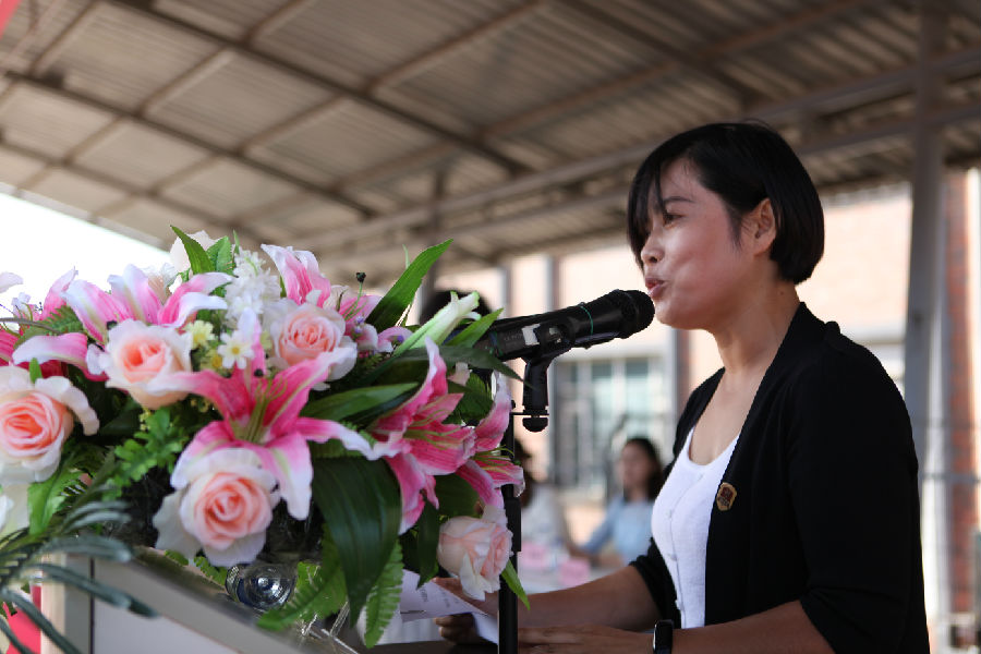 学校党委副书记、校长助理王晓岩讲话 (刘华清 摄).JPG