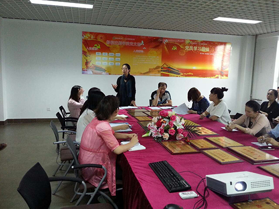 李院长讲话.jpg